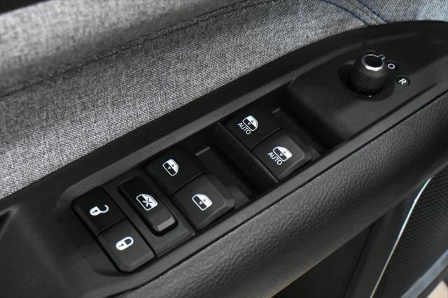 new 2025 Jeep Compass car, priced at $25,377