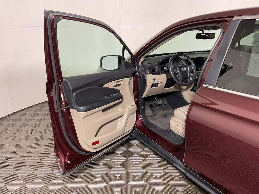 used 2016 Honda Pilot car, priced at $18,000