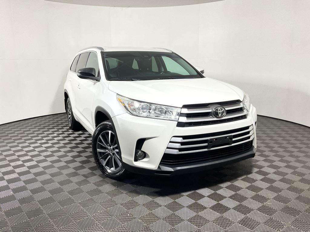 used 2018 Toyota Highlander car, priced at $22,000
