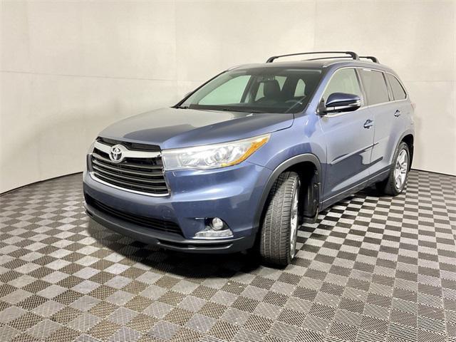 used 2016 Toyota Highlander car, priced at $16,500
