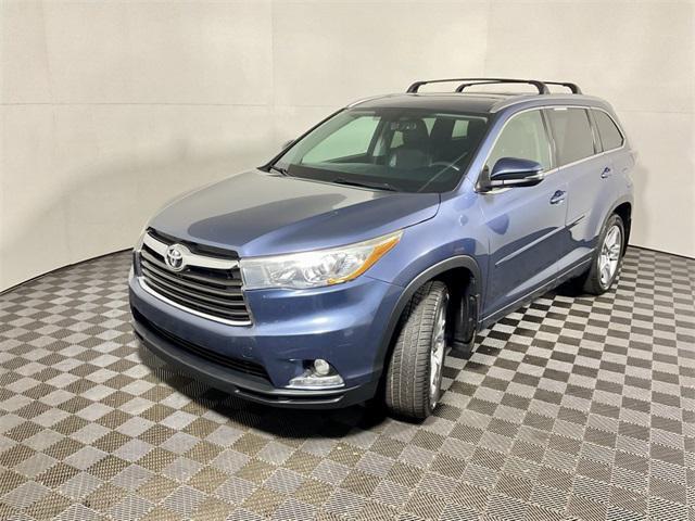 used 2016 Toyota Highlander car, priced at $16,500