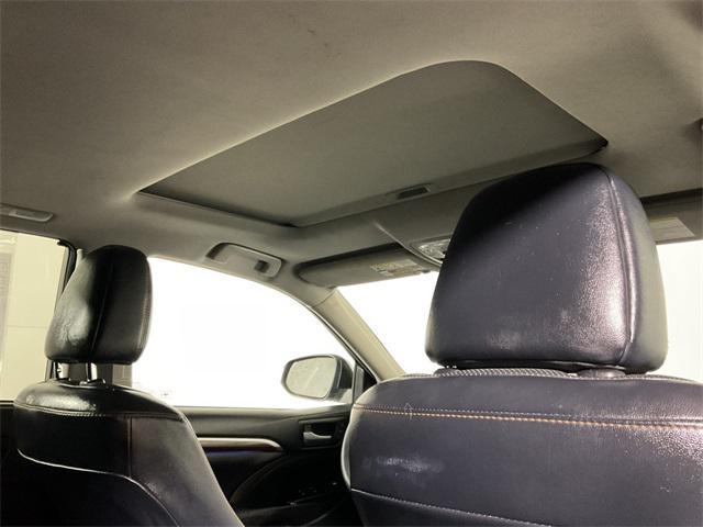 used 2016 Toyota Highlander car, priced at $16,500