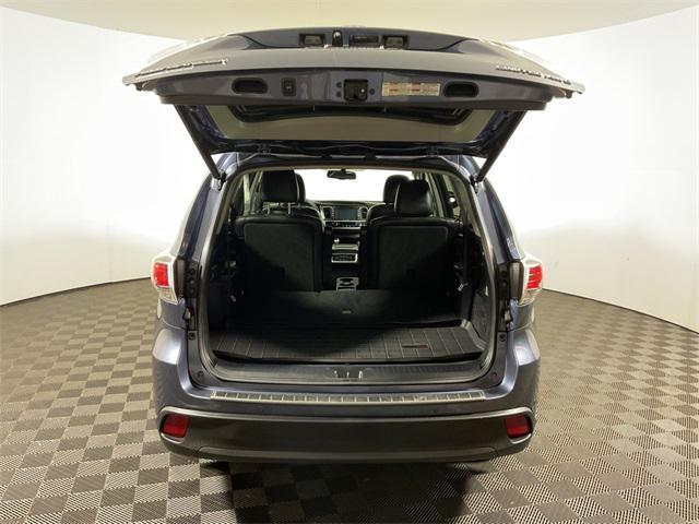 used 2016 Toyota Highlander car, priced at $16,500