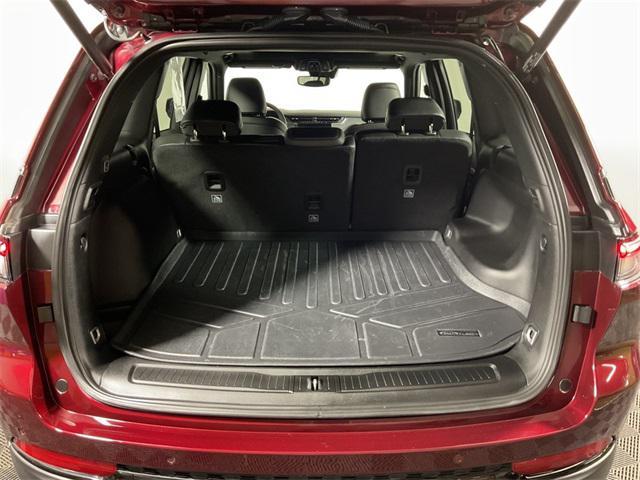 used 2024 Jeep Grand Cherokee car, priced at $38,500