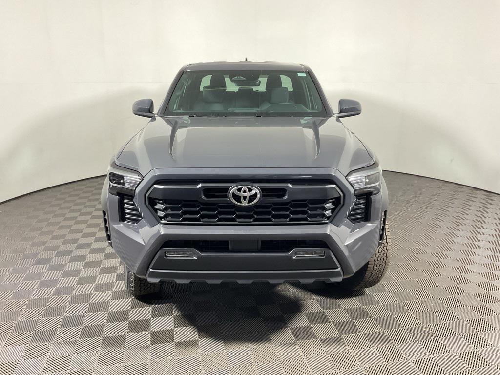 new 2025 Toyota Tacoma car, priced at $44,000