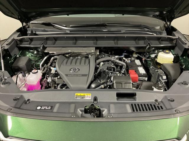 new 2025 Toyota Highlander car, priced at $48,500