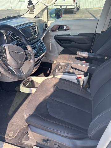 used 2019 Chrysler Pacifica car, priced at $15,000