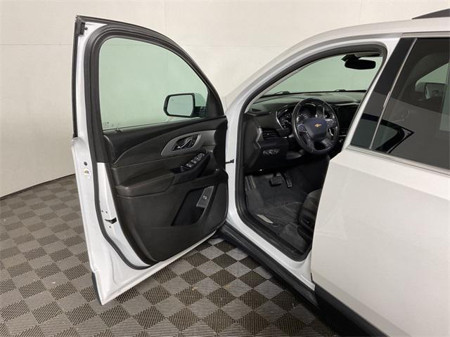 used 2020 Chevrolet Traverse car, priced at $23,500