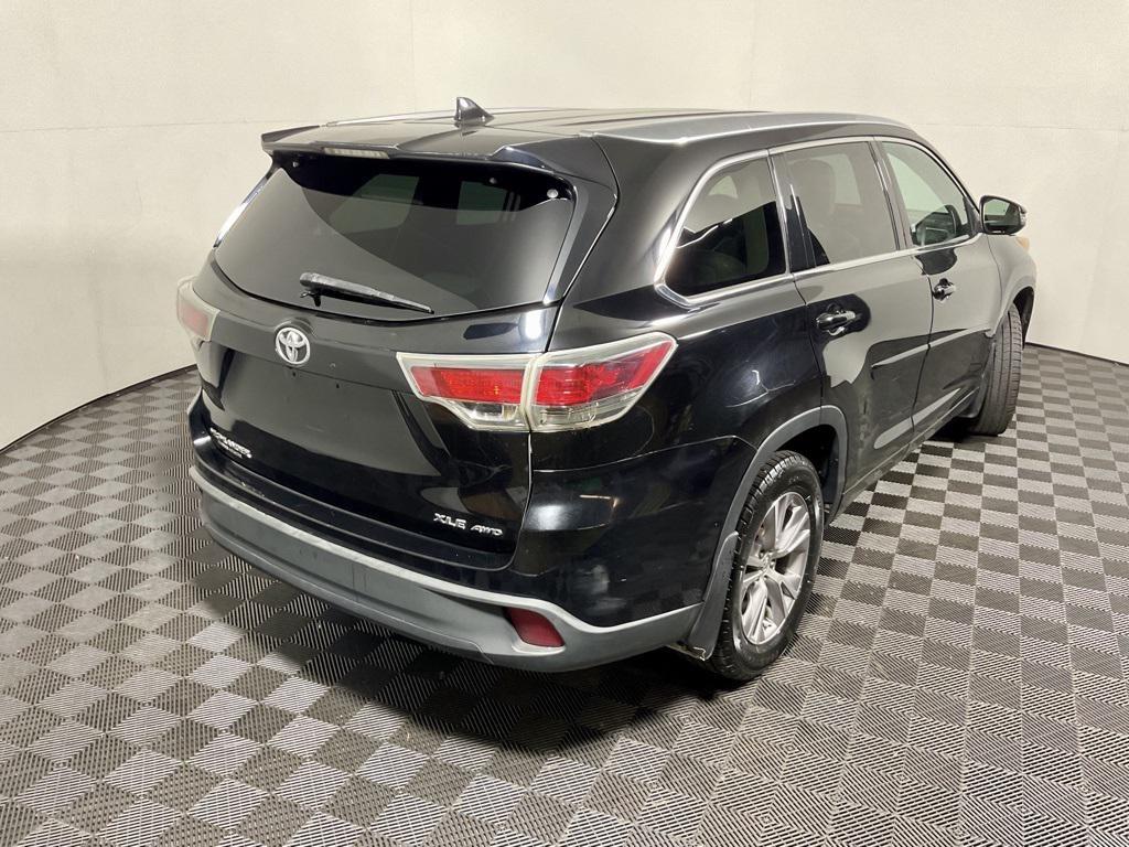 used 2015 Toyota Highlander car, priced at $11,500