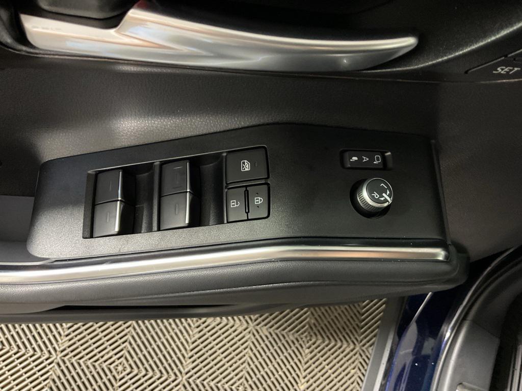 new 2025 Toyota Highlander Hybrid car, priced at $57,000