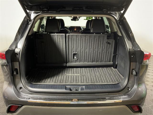 used 2020 Toyota Highlander car, priced at $32,500