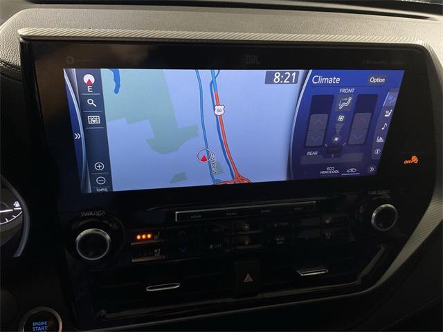 used 2020 Toyota Highlander car, priced at $32,500