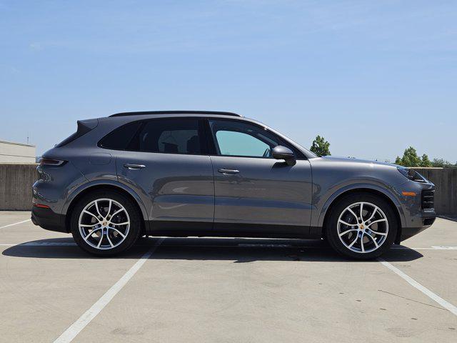 new 2025 Porsche Cayenne car, priced at $107,085