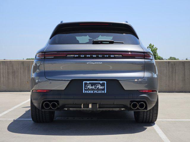 new 2025 Porsche Cayenne car, priced at $107,085