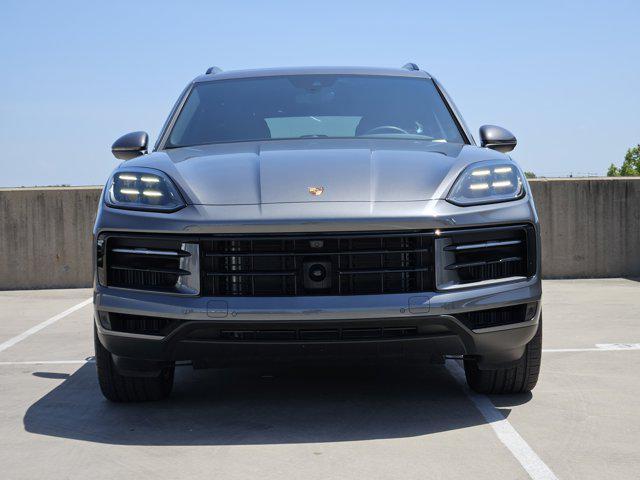 new 2025 Porsche Cayenne car, priced at $107,085