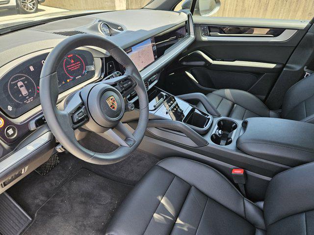 new 2025 Porsche Cayenne car, priced at $107,085
