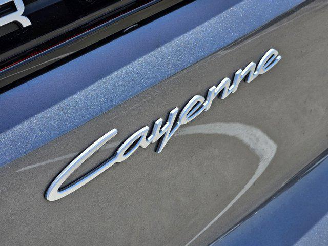 new 2025 Porsche Cayenne car, priced at $107,085