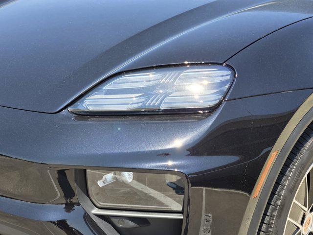 new 2025 Porsche Macan car, priced at $103,355