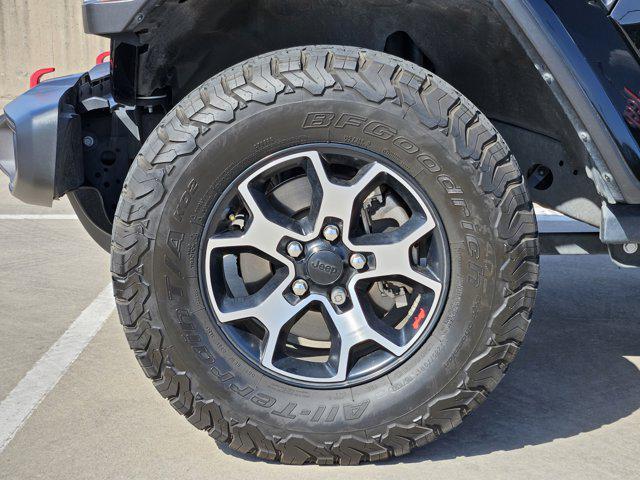 used 2022 Jeep Wrangler Unlimited car, priced at $36,400