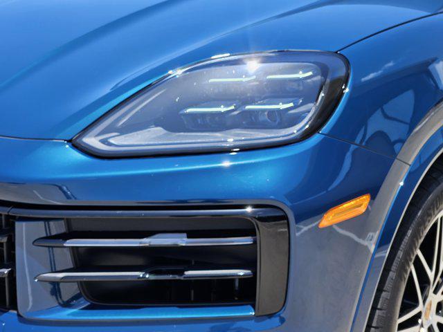 used 2025 Porsche Cayenne car, priced at $94,900