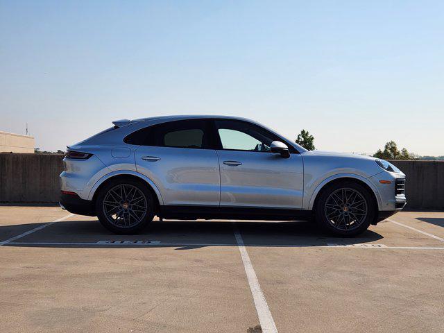 new 2025 Porsche Cayenne car, priced at $114,395