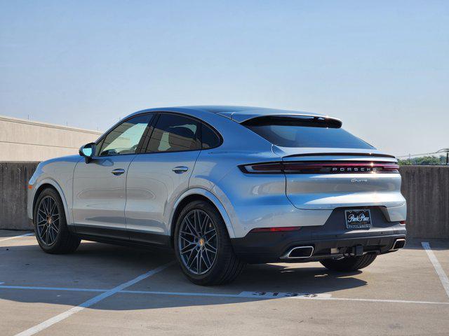 new 2025 Porsche Cayenne car, priced at $114,395