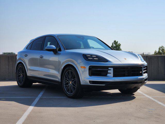 new 2025 Porsche Cayenne car, priced at $114,395
