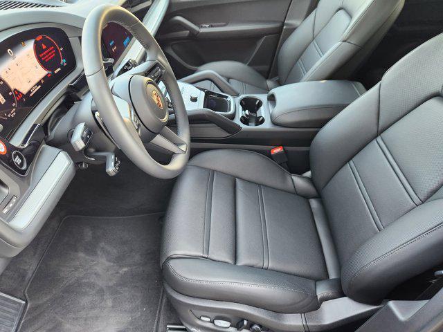new 2025 Porsche Cayenne car, priced at $114,395