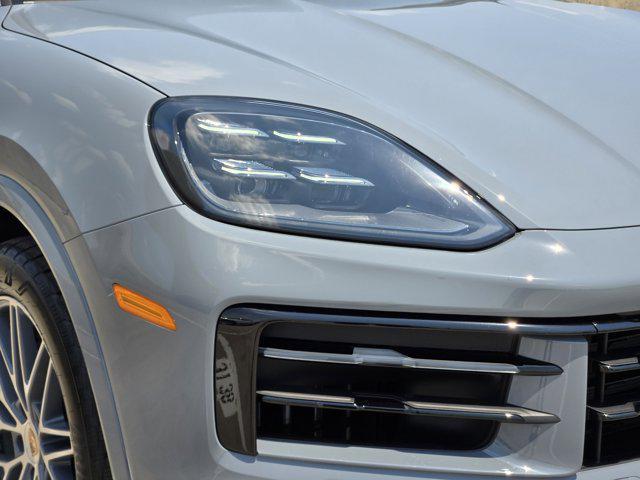 new 2025 Porsche Cayenne car, priced at $107,445