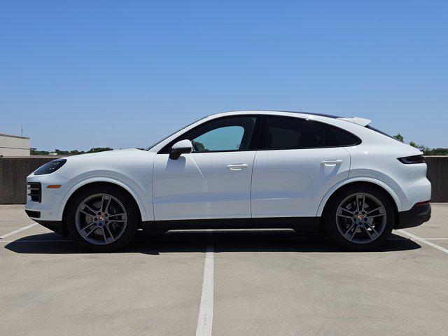 new 2025 Porsche Cayenne car, priced at $112,075