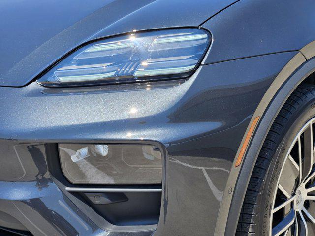 used 2025 Porsche Macan car, priced at $89,500