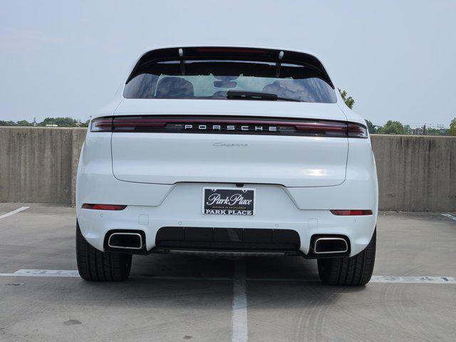 new 2025 Porsche Cayenne car, priced at $112,095