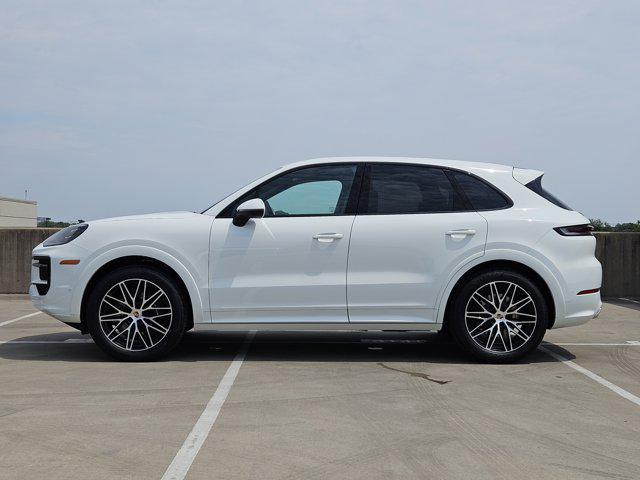 new 2025 Porsche Cayenne car, priced at $112,095