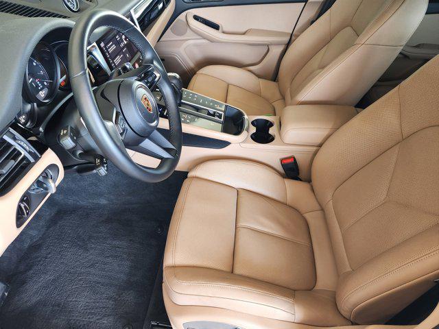 used 2024 Porsche Macan car