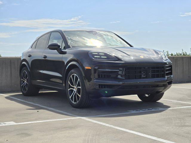 new 2025 Porsche Cayenne car, priced at $102,415