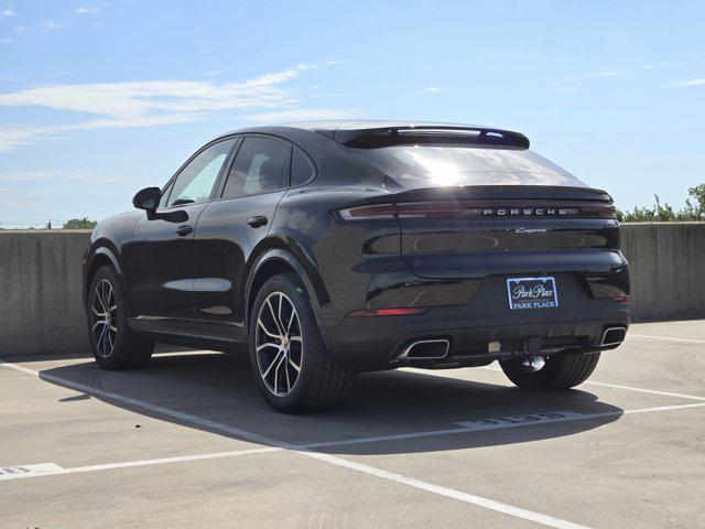 new 2025 Porsche Cayenne car, priced at $102,415
