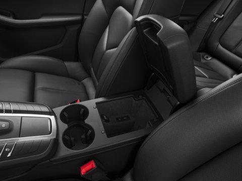 used 2016 Porsche Macan car