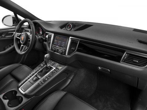 used 2016 Porsche Macan car