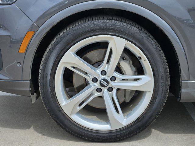 used 2019 Audi Q7 car, priced at $23,500