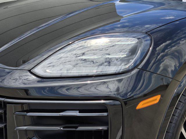 new 2025 Porsche Cayenne car, priced at $102,415