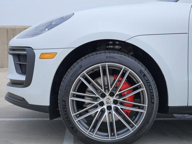 new 2025 Porsche Macan car, priced at $95,585