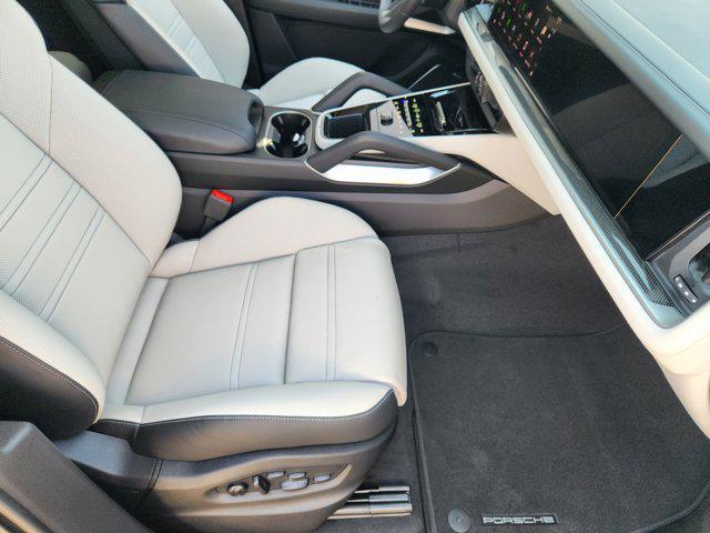 new 2025 Porsche Cayenne car, priced at $192,585