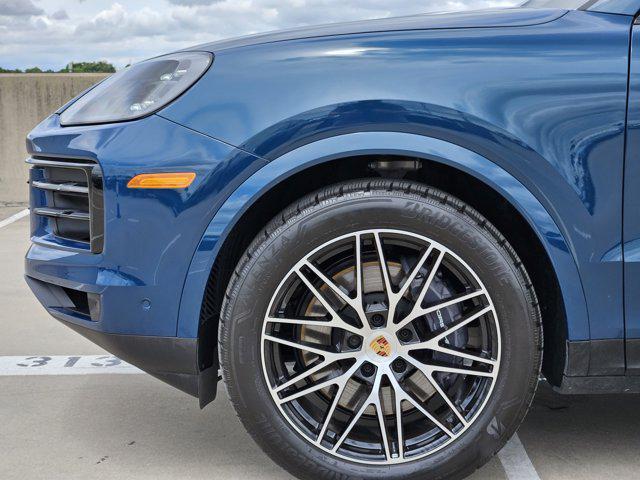 used 2025 Porsche Cayenne car, priced at $91,900