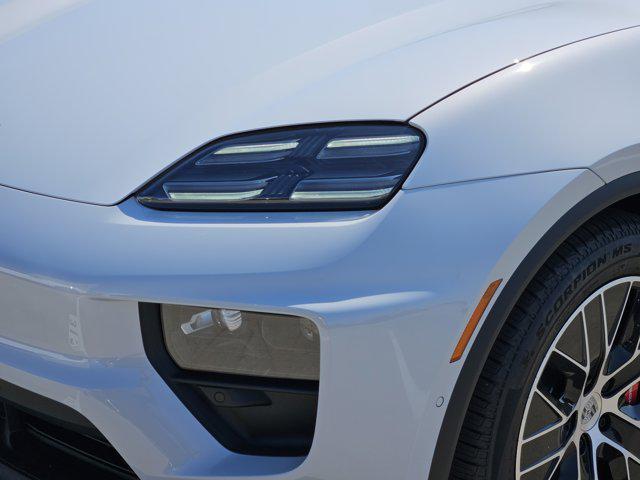 new 2025 Porsche Macan car, priced at $95,985