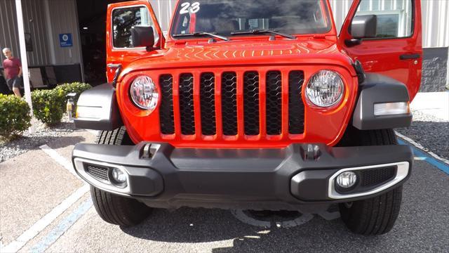 used 2023 Jeep Gladiator car, priced at $33,995