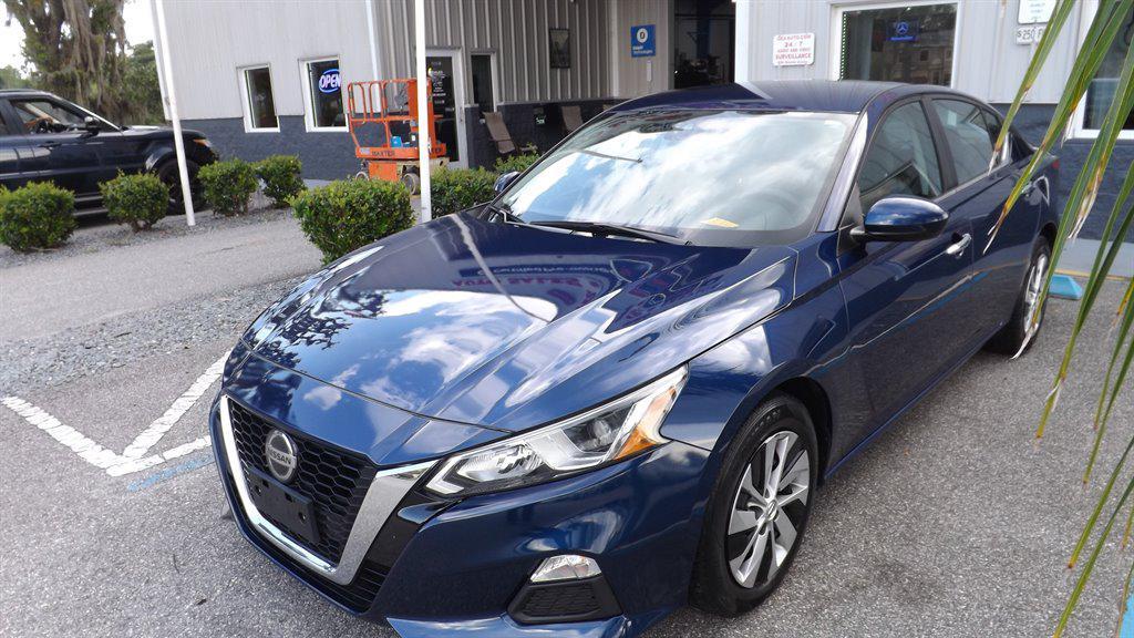 used 2021 Nissan Altima car, priced at $18,995
