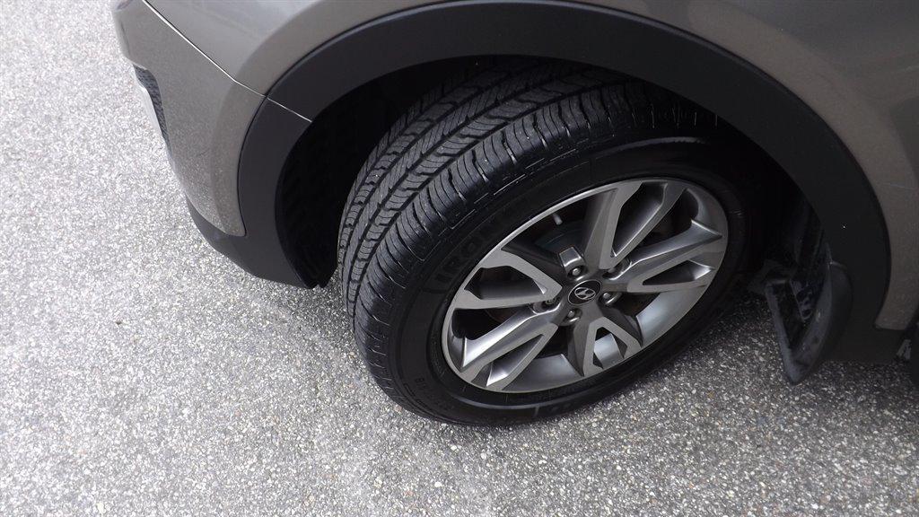 used 2014 Hyundai Santa Fe Sport car, priced at $11,995