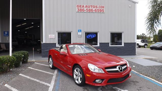 used 2009 Mercedes-Benz SL-Class car, priced at $18,995
