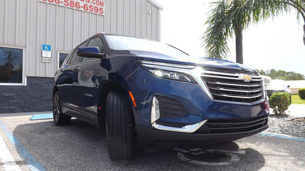 used 2022 Chevrolet Equinox car, priced at $26,995