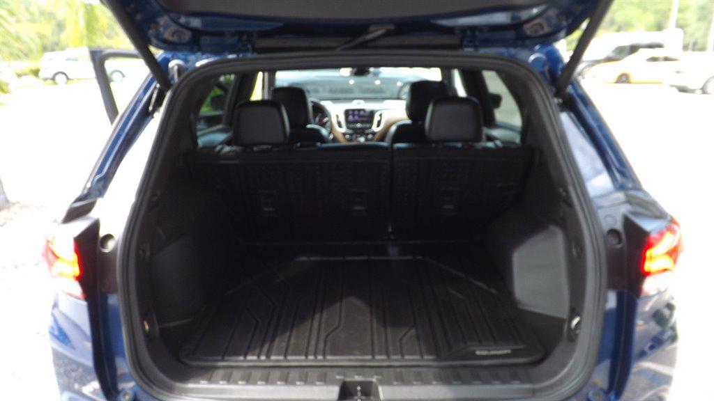 used 2022 Chevrolet Equinox car, priced at $26,995